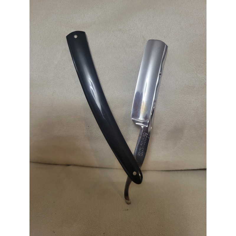 Rasoir coupe-choux THIERS-ISSARD 6/8 corne noire