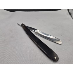 Rasoir coupe-choux 5/8 chasses en corne