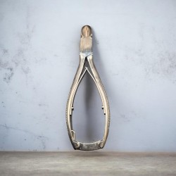 Sécateurs à ongles forts mors courbes 14 cm